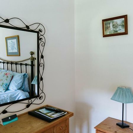 Bluebell House Hotel Windsor Bagian luar foto