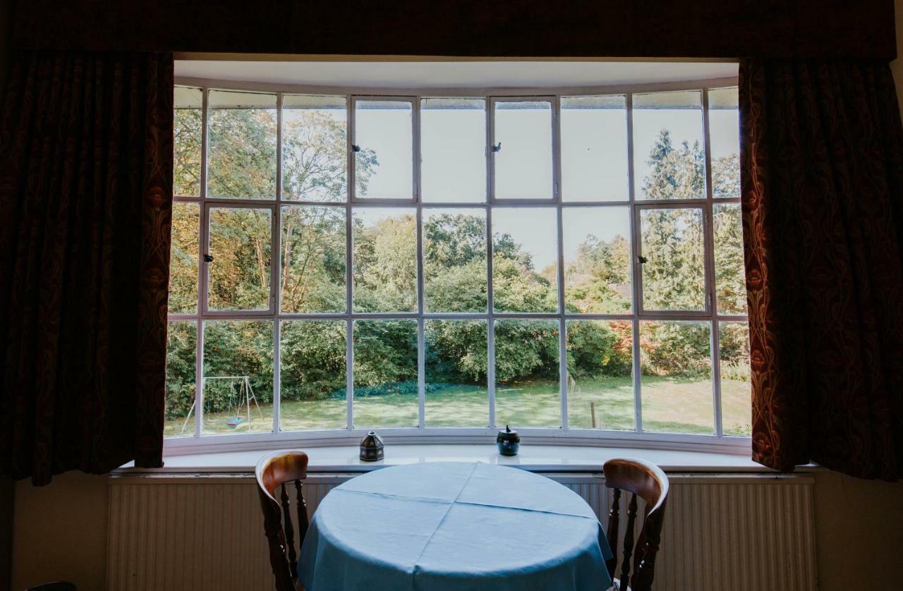 Bluebell House Hotel Windsor Bagian luar foto