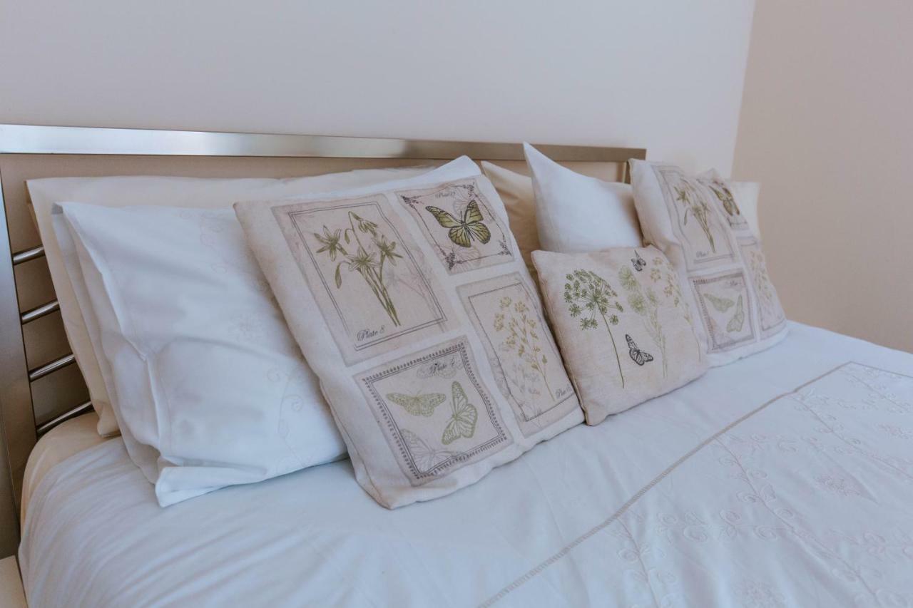 Bluebell House Hotel Windsor Bagian luar foto